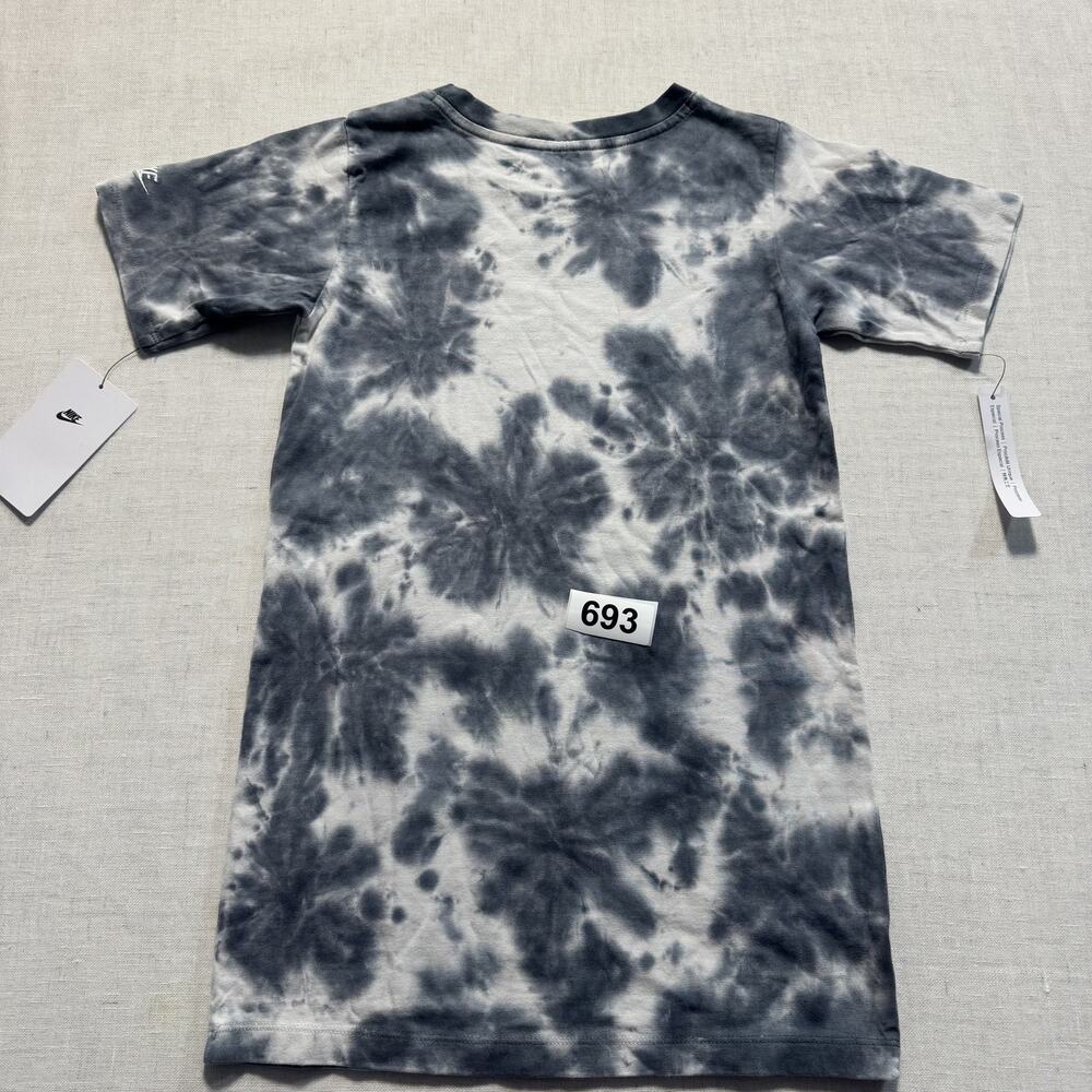 Nike Sportswear Special Process Girl's Sz‎ 5 Brand New